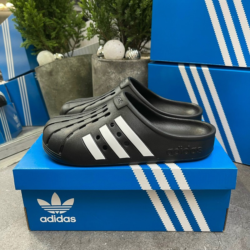 DÉP SỤC ADIDAS ADILETTE CLOGS CORE BLACK