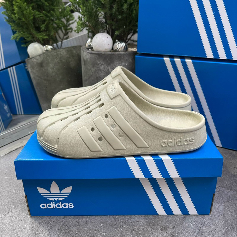 DÉP SỤC ADIDAS ADILETTE CLOGS CORE BLACK