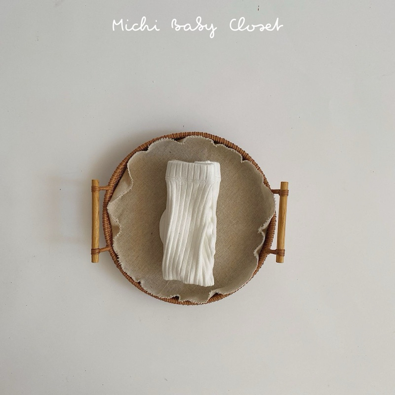 Quần Tất Len Gân Phong Cách Hàn Quốc Chất Cgo Bé Mềm Mịn Co Giãn Cực Thoải Mái - MICHI BABY CLOSET