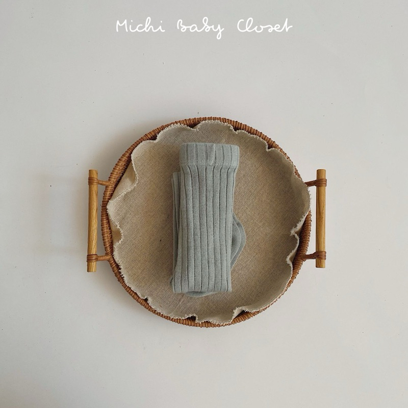 Quần Tất Len Gân Phong Cách Hàn Quốc Chất Cgo Bé Mềm Mịn Co Giãn Cực Thoải Mái - MICHI BABY CLOSET