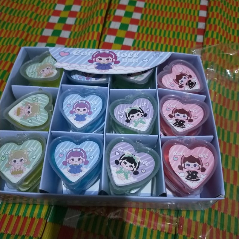 Khay 24 lọ slam trong hình trái Tim, đồ chơi an toàn cho bé