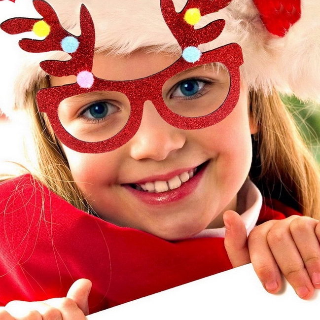 Mắt kính Noel siêu dễ thương cho bé chơi giáng sinh