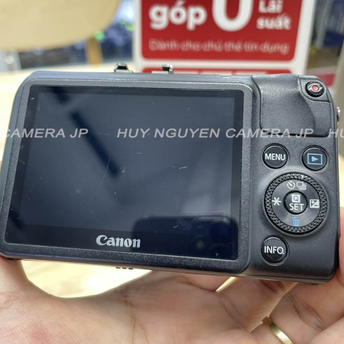 MÁY ẢNH CANON M VÀ  ỐNG KÍNH CANON 22 F2 STM ĐẸP. MÀN HÌNH CẢM ỨNG