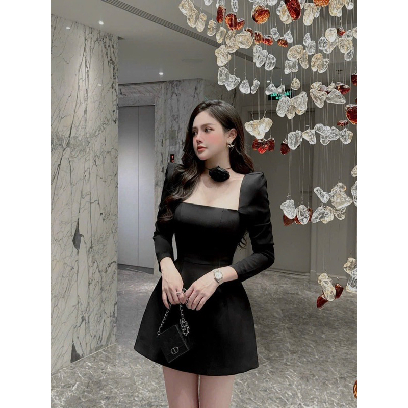 Đầm thiểu thư kèm belt hoa cổ