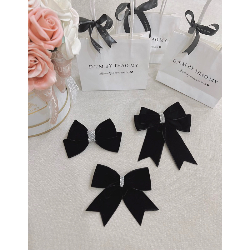 Nơ cài áo dạ tweed thủ công thiết kế DTMbyThaoMy