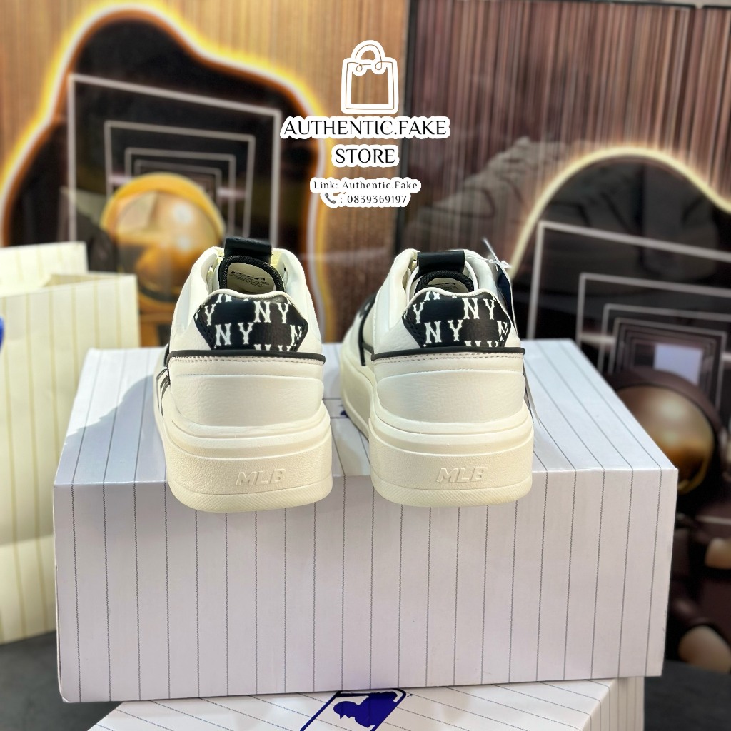 Giày Thể Thao MLB NY Chữ Phân Cách Giày MLB Chunky Liner NY ‘White Black’ 3ASXCLR3N-50WHS