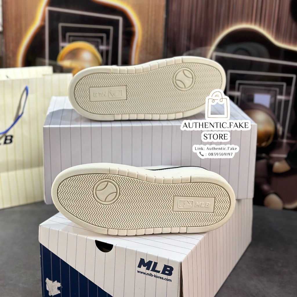 Giày Thể Thao MLB NY Chữ Phân Cách Giày MLB Chunky Liner NY ‘White Black’ 3ASXCLR3N-50WHS