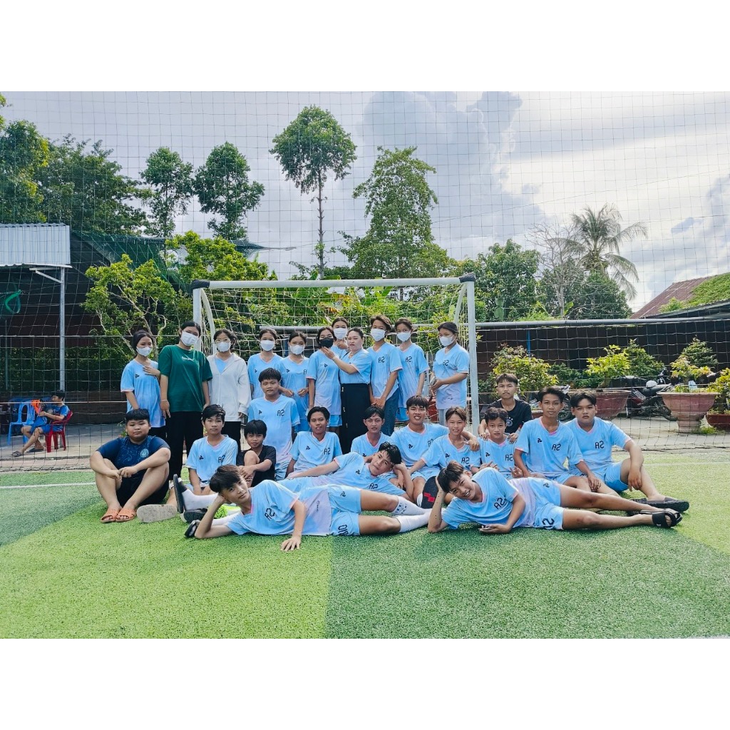 Bộ Quần Áo Bóng Đá Thiết Kế Không Logo Chính Hãng JustPlay Cross II