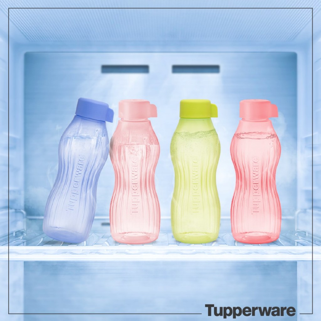 Bình nước Tupperware Eco Freezable 880ml có thể để ngăn đông tủ lạnh