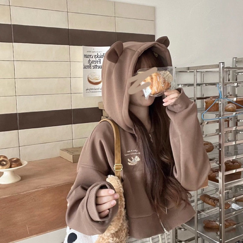 Áo Khoác Nỉ Tai Gấu Hình Thêu Dáng Ngắn Đáng Yêu