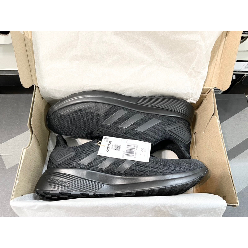 Giày Adidas full box, có mail mua hàng. Hàng có sẵn, bay size nhanh nên các ace chốt nhanh ạ