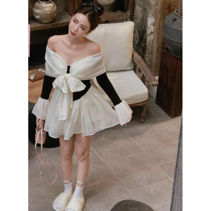 Váy Trêv Vai Tay Xoè TKCC BAGEO