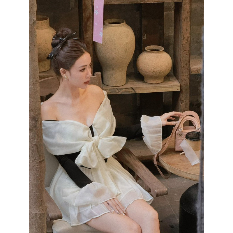 Váy Trêv Vai Tay Xoè TKCC BAGEO