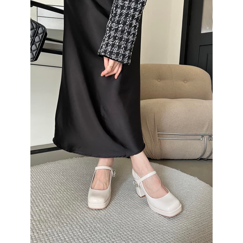 Giày Mary Jane đế đúp quai hoa đá - Bunny Shoes