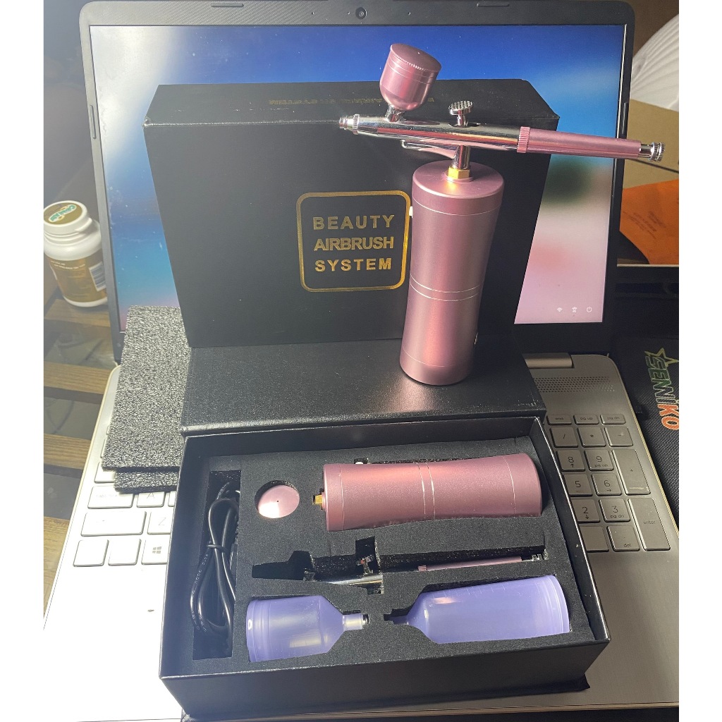 Máy Phun Oxy . Máy Phun Tinh Chất Cầm Tay