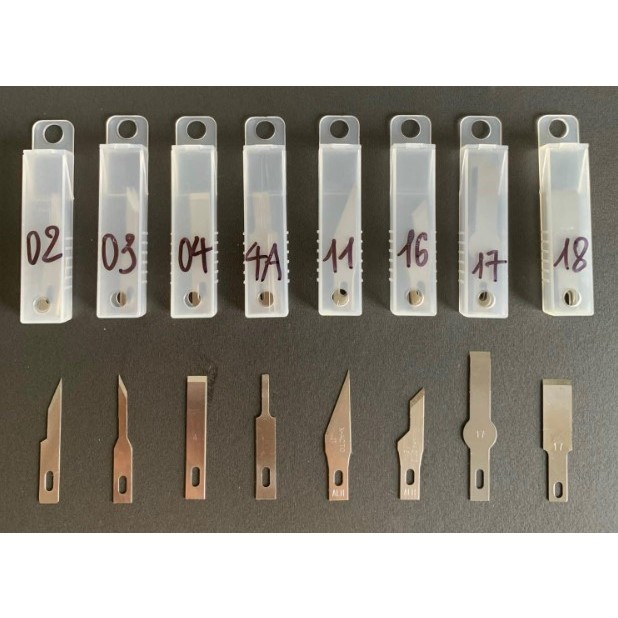 Lưỡi dao làm lưng cạo keo số 17 | 1 hộp 10 Lưỡi