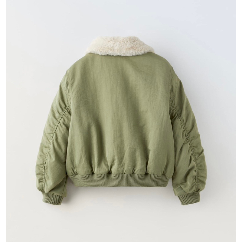 Áo bomber xanh rêu cổ lông