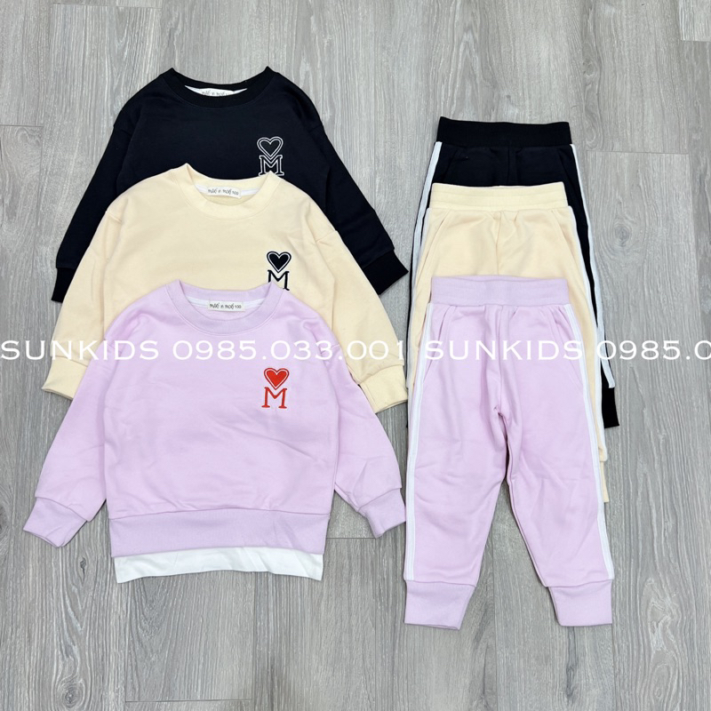 Bộ nỉ bé gái Mari Logo trái tim ngực