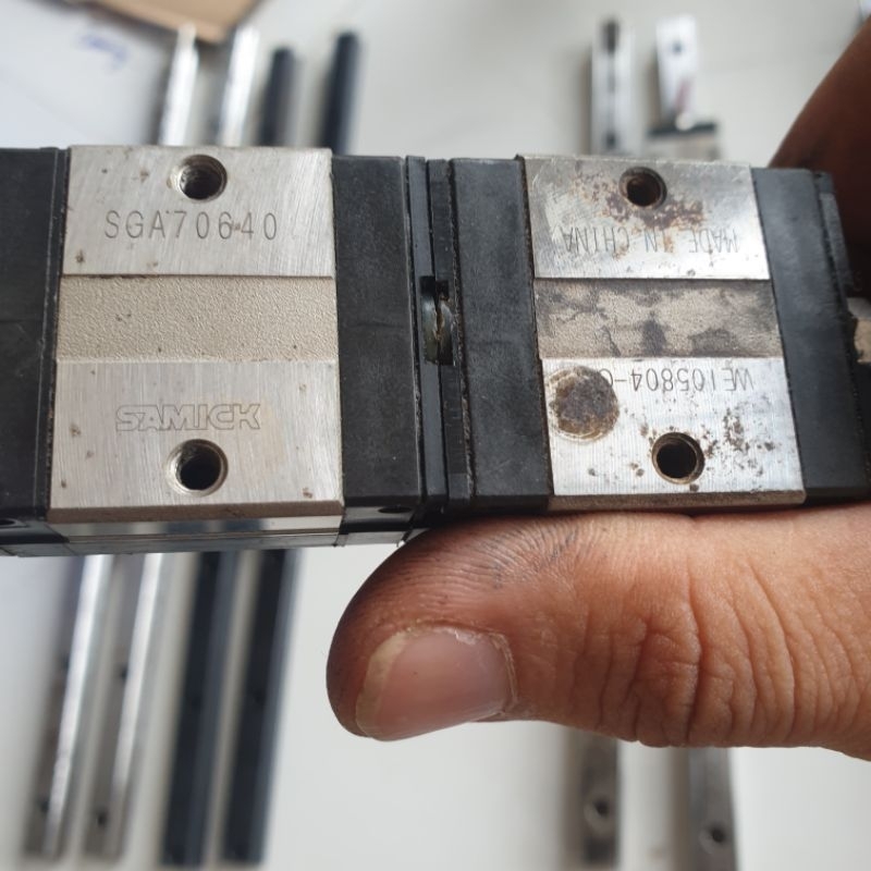 Cặp ray 15 THK SSR15 SAMICK dài 400mm 4 block trượt