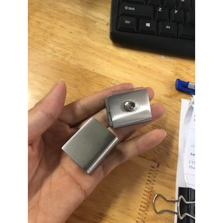 Kẹp kính U inox 304 nhỏ