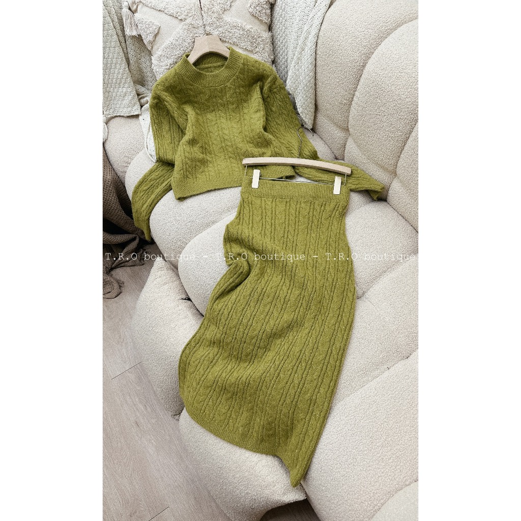 Set áo len dài tay cổ tròn kèm chân váy dáng dài hàng QCL1