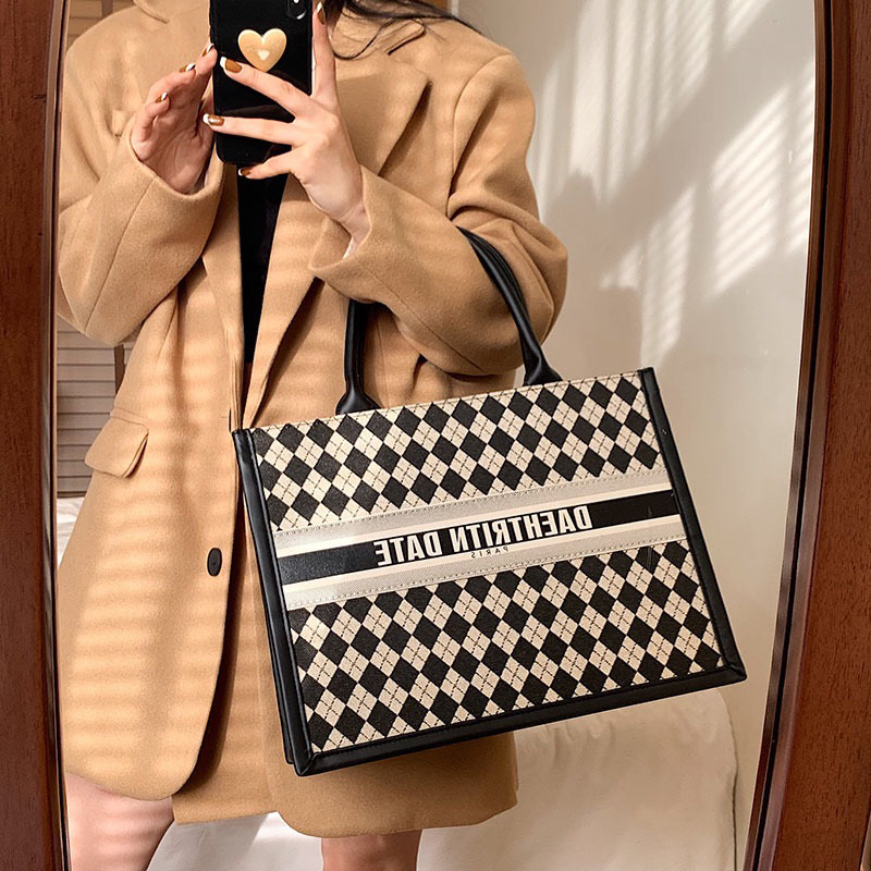 Túi xách tay đeo vai thời trang công sở du lịch size 38_Túi cói