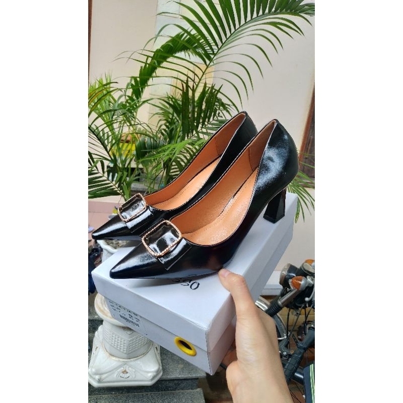 Giày cao gót công sở .