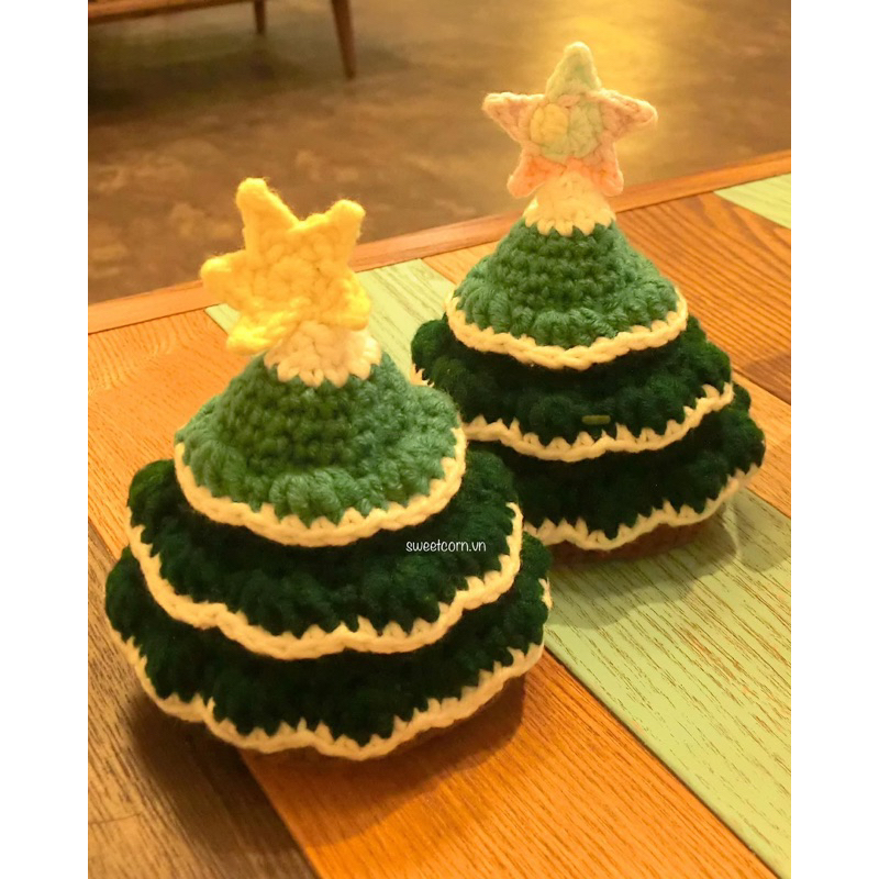 Cây thông móc len ✩‧₊˚