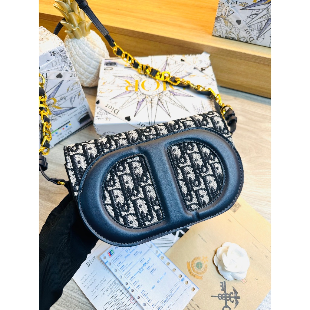 Túi Di"or Signature