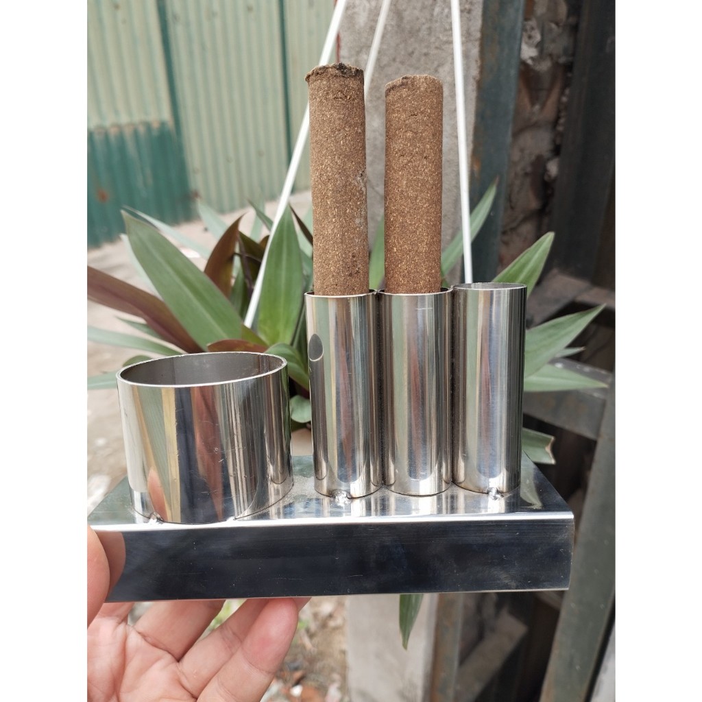 Khay Tắt Ngải Cứu Kèm Gạt Tàn Bằng Inox - Bao Giá Toàn Sàn
