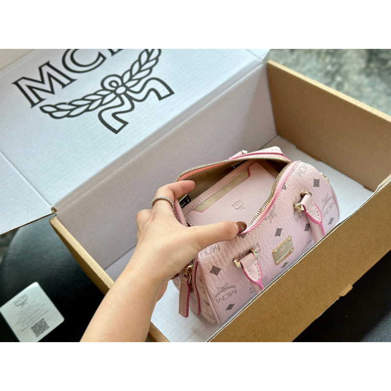 Túi gối Boston full box cao cấp logo khắc khoen và móc túi size 18