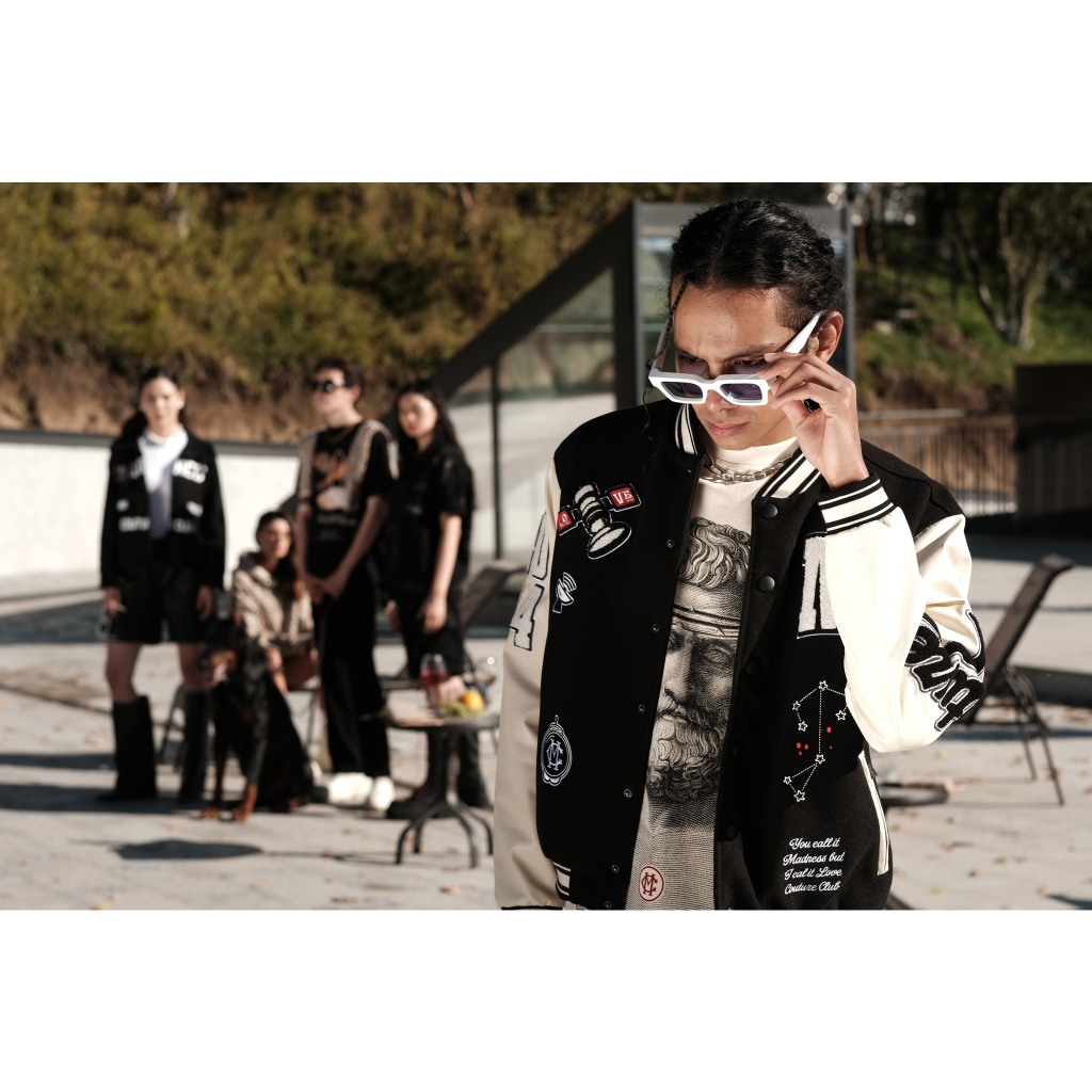 Áo khoác varsity nam MIKENCO World Wide Varsity