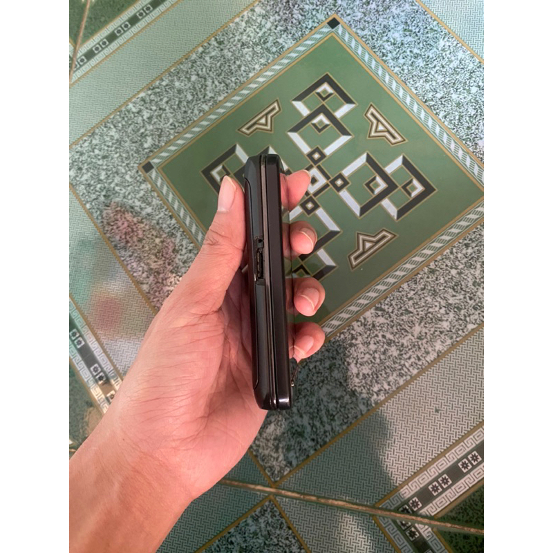 Xác điện thoại Nokia C6 00 zin lỗi 2 phím