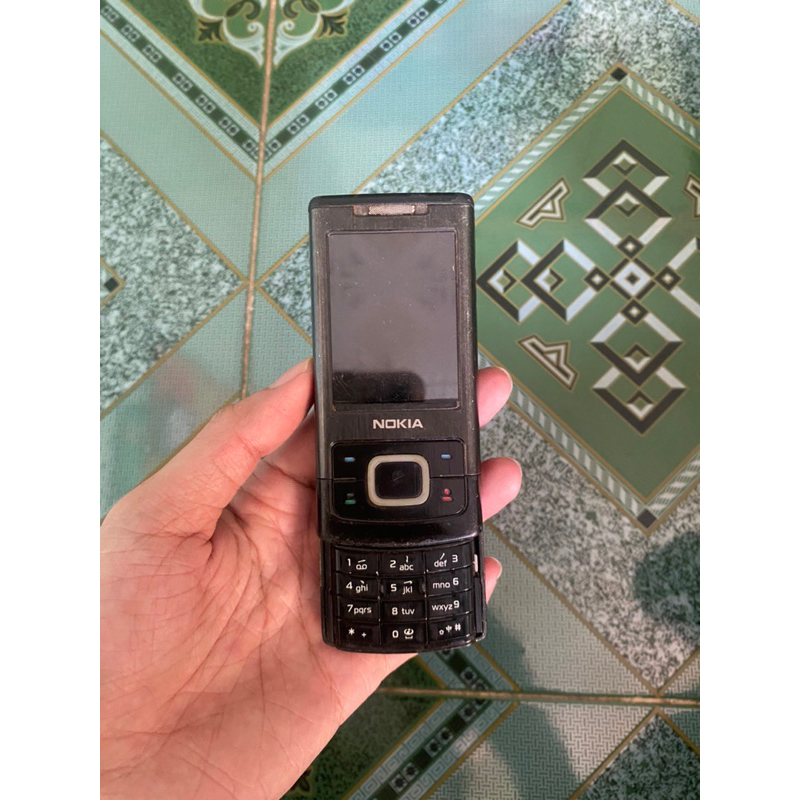 Xác điện thoại Nokia 6500s còn nguon