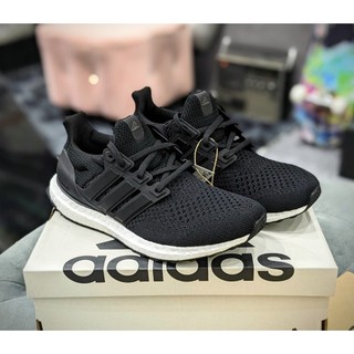 Giày a.d.i.d.a.s ultra boost 1.0 phối màu "core black" & ''cloud white"
