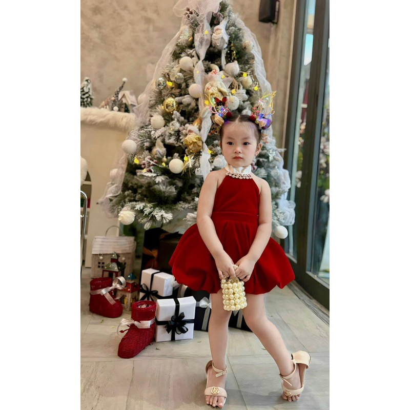 Váy đầm nhung cổ yếm 2 màu cho bé gái 10-30kg