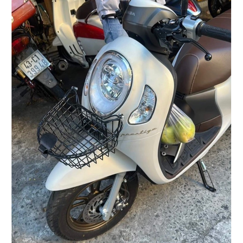 Rổ xe Scoopy kiểu Thái