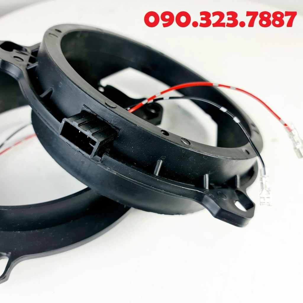 Đế đệm loa / Dưỡng loa cánh loại tròn cho dòng xe Toyota - Nissan, liền giắc zin - loại dày, hàng đẹp. 02 cái