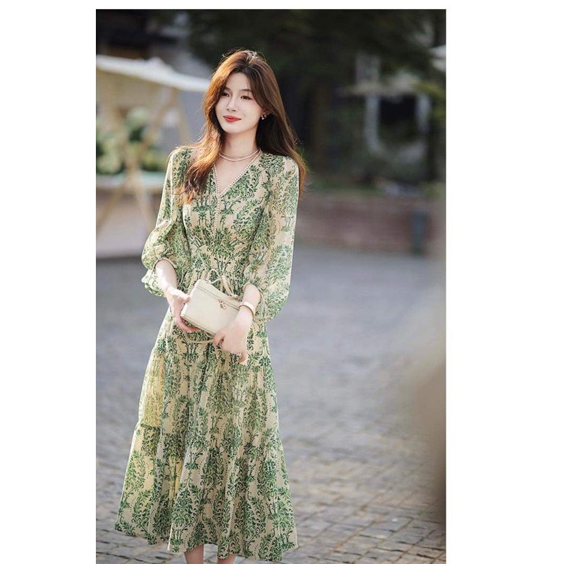 Đầm xoè voan hoa TRIPBLE T DRESS tay dài dễ thương - Free size