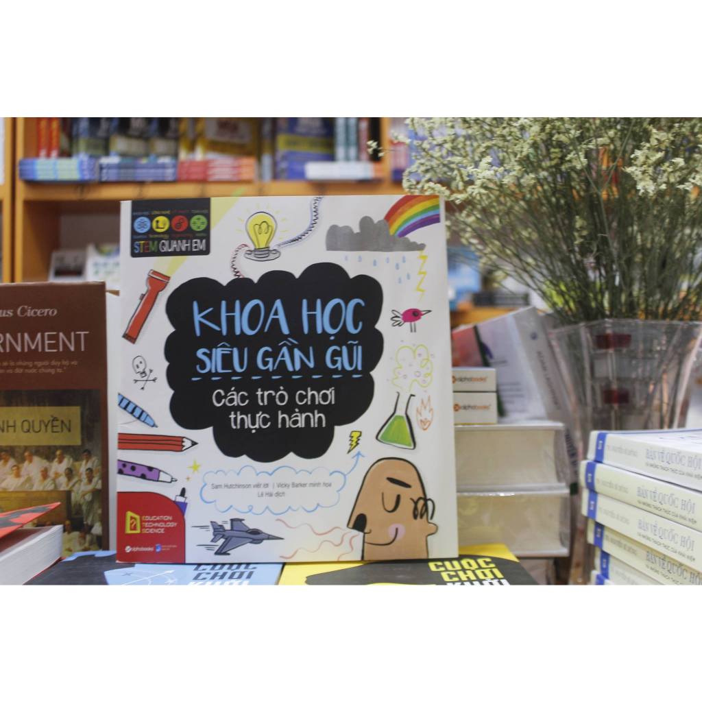 Combo Sách Stem Quanh Em: Kỹ Thuật Siêu Đơn Giản,Công Nghệ Siêu Thông Minh, Khoa Học RoBot Siêu Sáng Tạo, Khoa Học