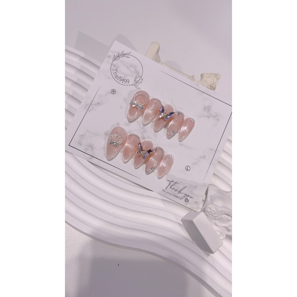 T10 Bộ 10 Nail box Mắt mèo hồng phối charm vương miện sang trọng