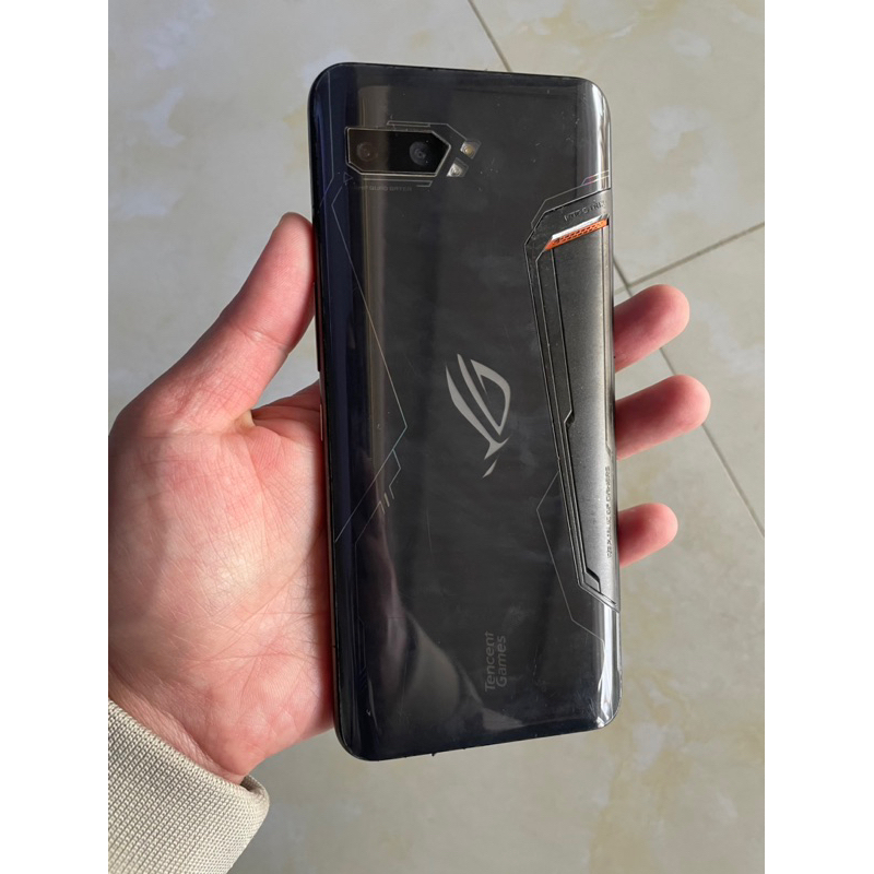 Điện thoại xác asus rog phone 2