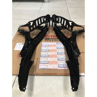 Ốp bịt yếm - ốp nối sườn đen bóng ex 155 zin chính hãng yamaha