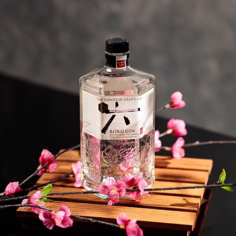 Roku Gin chai 700ml của Nhật