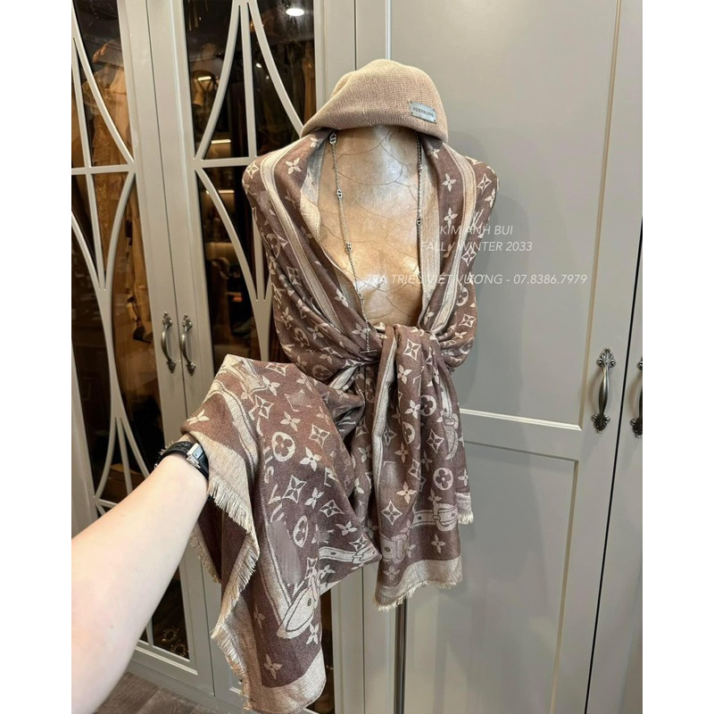 Khăn lụa đũi LV new