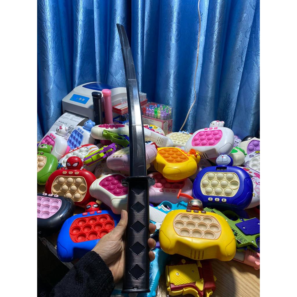 ĐỒ CHƠI THANH KATANA 3D RÚT GỌN AN TOÀN VUI NHỘN LOẠI ĐẸP KHÔNG RÍT