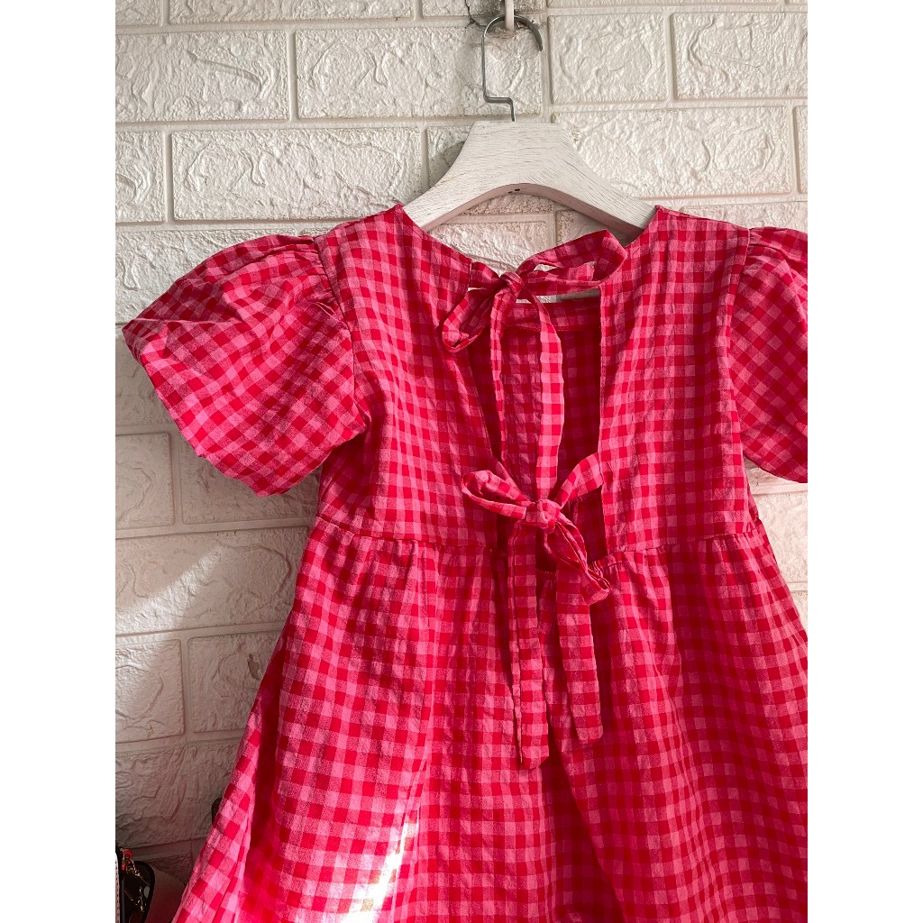 Đầm babydoll tay phồng hở lưng GAP