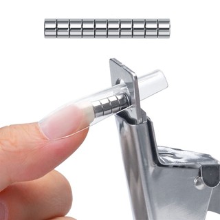 Nam châm hơ mắt mèo và đo móng nail