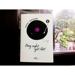 Sách - Lắng nghe gió hát (Nhã Nam)