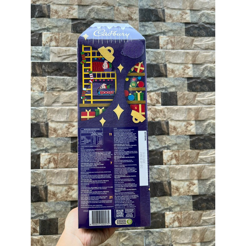 Set kẹo socola kèm lịch Noel, Giáng Sinh cho bé khám phá Cadbury advent calendar 312gram